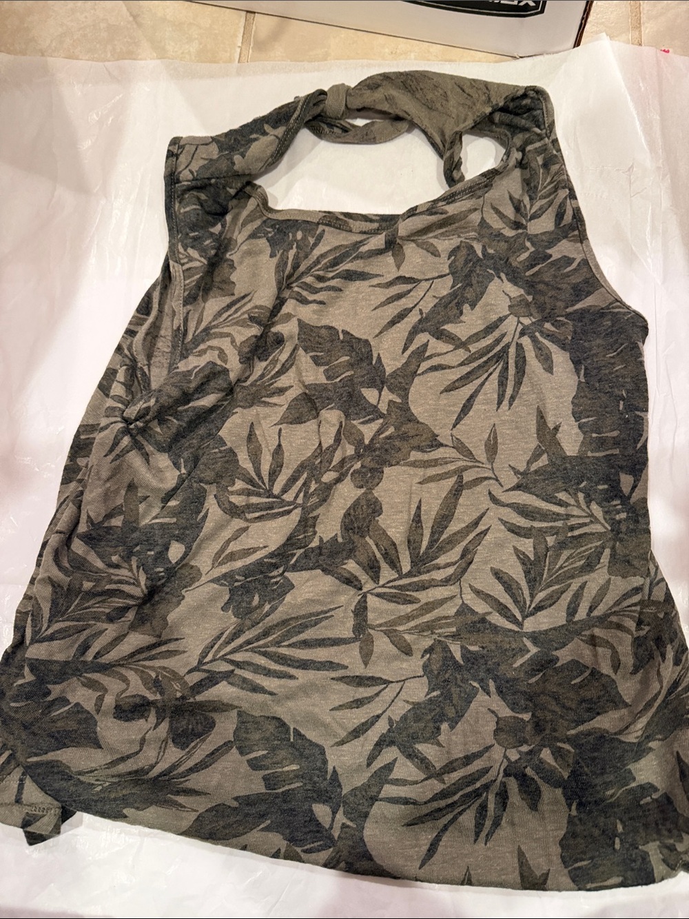 Old Navy Olive & Dark Leaf-Print Tank Top